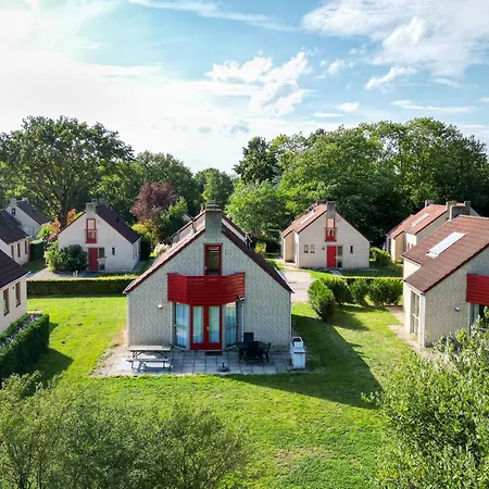 6 - Persoons Lakeside 25