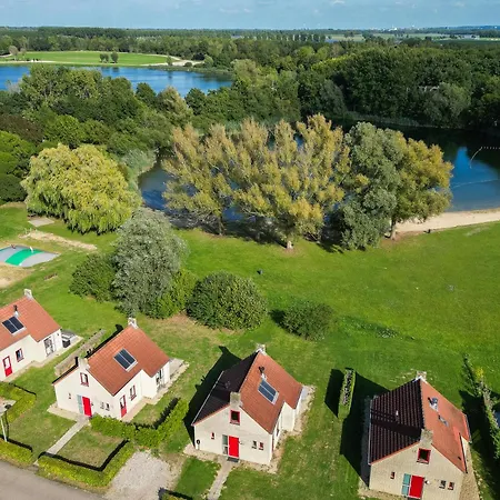 6 - Persoons Lakeside 25 度假居 Ewijk