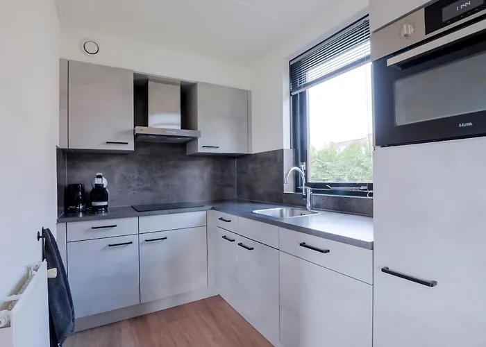 6 - Persoons Lakeside 25 Ewijk