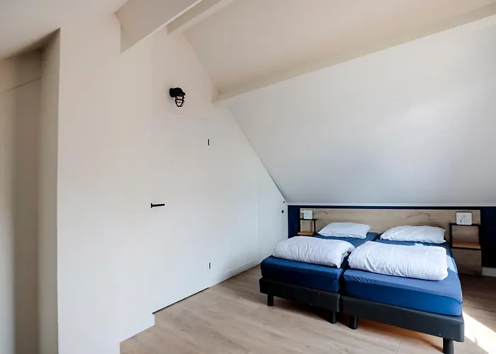 6 - Persoons Lakeside 25 Ewijk