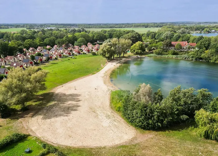 6 - Persoons Lakeside 25 * Ewijk