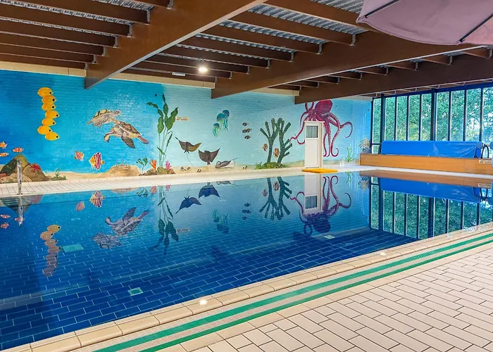 Holiday home 6 - Persoons Lakeside 25 Ewijk