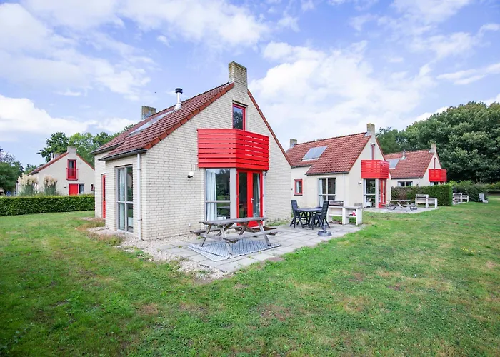 6 - Persoons Lakeside 25 *